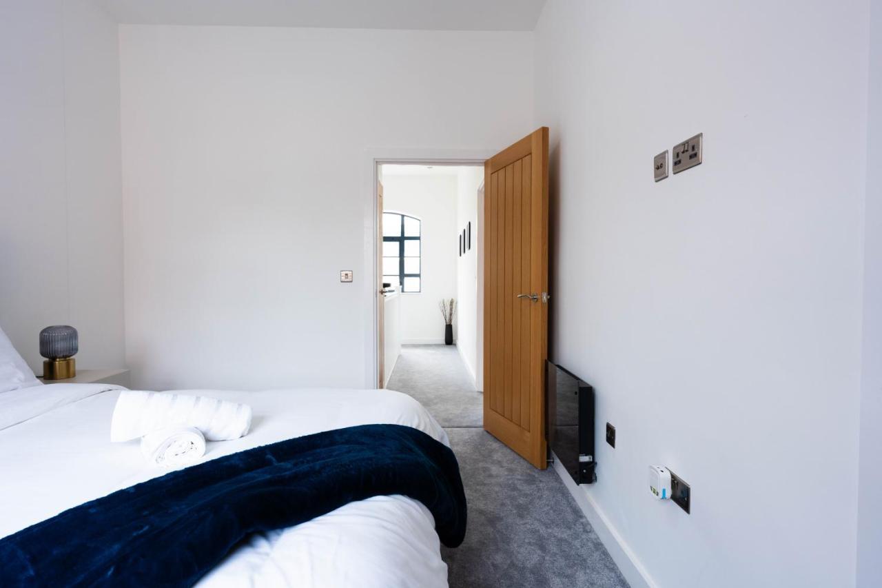 Stunning Townhouse With Pool Table Villa Birmingham Dış mekan fotoğraf